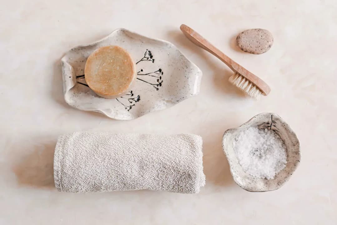 Peeling przed czy po saunie – co wybrać dla zdrowej skóry?