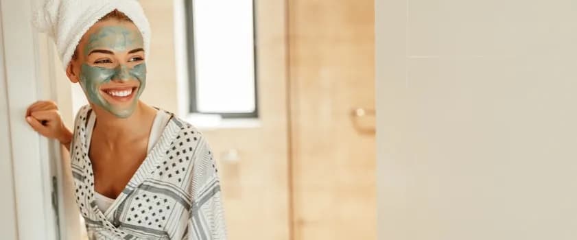 Peeling enzymatyczny – co to jest i jak poprawia kondycję skóry